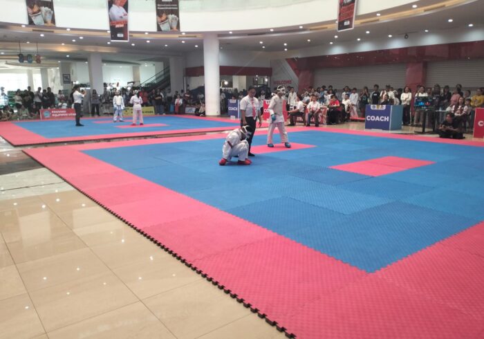 Turnamen ARA Cup Stars Square yang diadakan di Bahu Mall