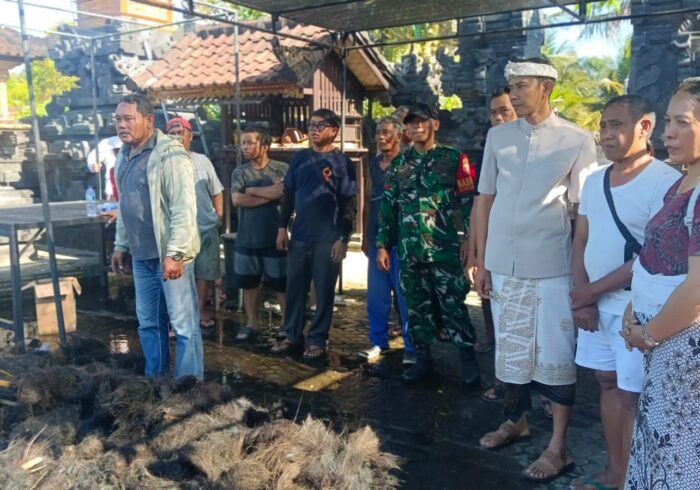 Kebakaran Hebat Terjadi Di Pura Paibon, Tujuh Pelinggih Musnah