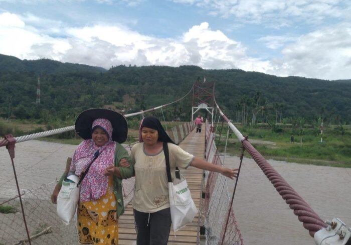 Pembangunan Jembatan Gantung Perintis, Kado Istimewa Bagi Warga Desa