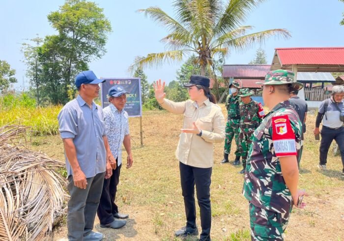 Pembangunan MCK Desa Leboni: Tinjauan Bupati Poso dan Dandim ke-130