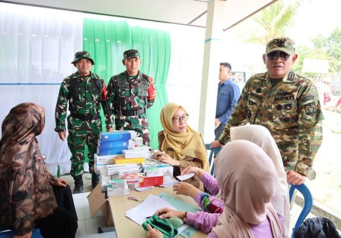 Kehadiran TNI dalam TMMD Ke-130: Bazar dan Bakti Sosial yang Menginspirasi