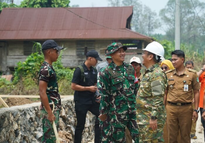 Kolaborasi Pemkab Luwu Timur dan TNI dalam TMMD ke-130