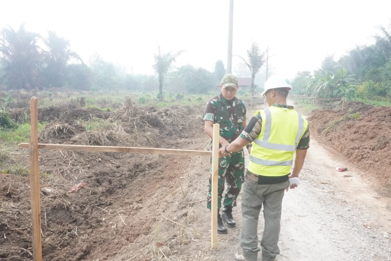TMMD ke-130 Manfaatkan Pembangunan Jalan untuk Ekonomi Lokal