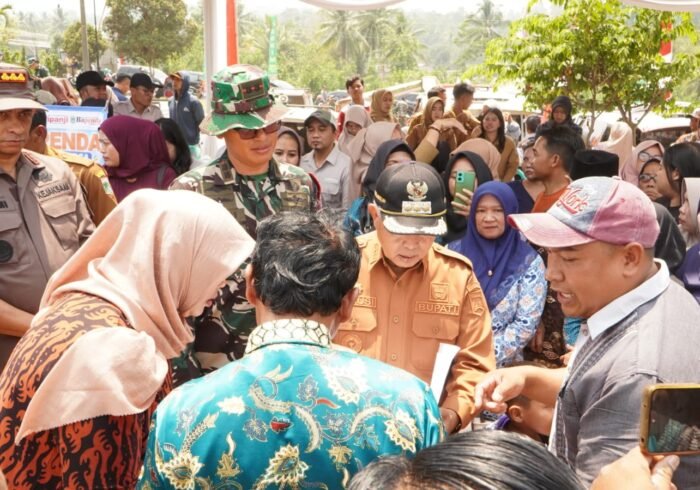 Kunjungan Dandim dan Bupati Malang ke UMKM Setelah TMMD Ke-130