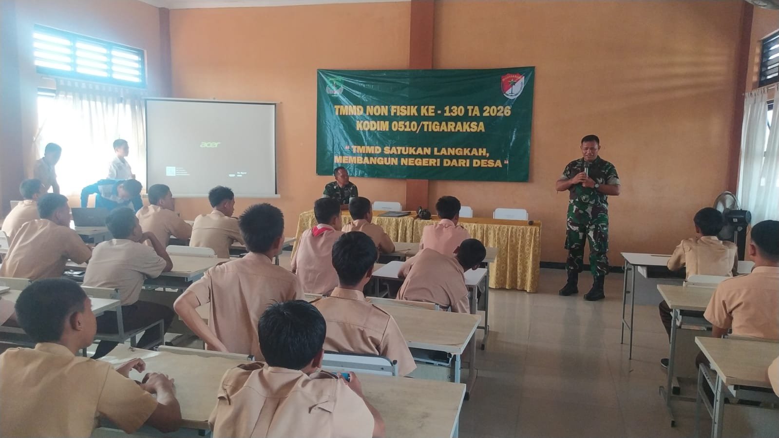 TMMD ke-130: Penyuluhan Kebangsaan di SMKN 11 Tangerang