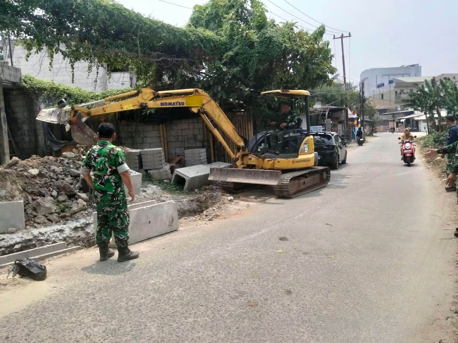 Satgas TMMD Ridai Genangan Air dengan U-Ditch di Tangerang