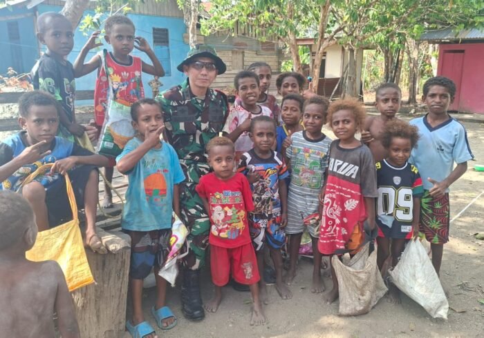 Keakraban TNI dan Anak-anak Yamboi: Dandim 1808/Mansel Perkuat Komunikasi