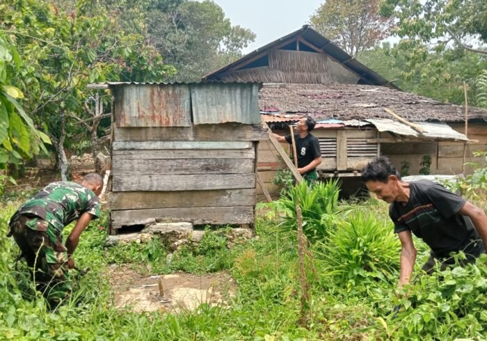 Kodim 1307/Poso Mulai Proyek MCK di Wilayah Sulewana