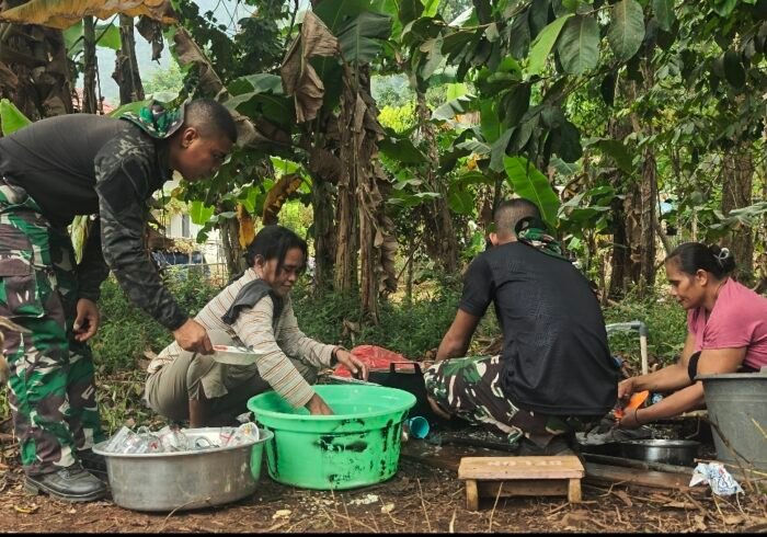 Keterlibatan Warga Dalam TMMD ke-130 Kodim 1504/Ambon Mendapat Sambutan Hangat