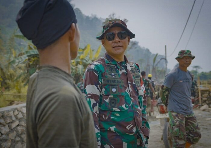 TNI Manunggal Membangun Desa: Letkol Windra Beri Dukungan di TMMD
