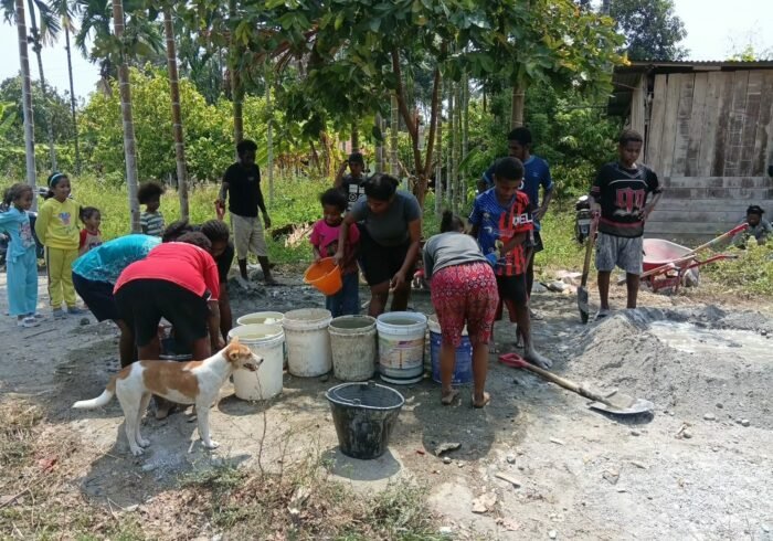 Mama-Mama Papua: Pilar Kekuatan dalam TMMD ke-130