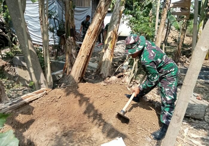 Satgas TMMD Mulai Renovasi Rumah Suparlan untuk Kualitas Hidup yang Lebih Baik