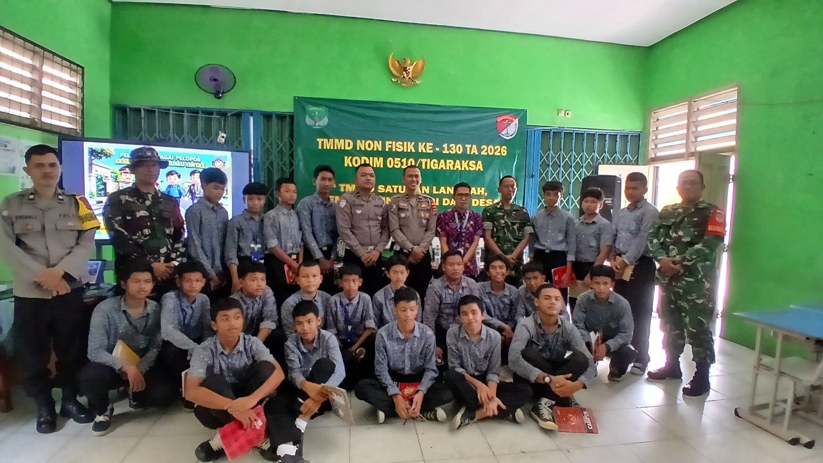 TMMD ke-130 Kodim 0510/Tigaraksa, Edukasi Keselamatan Lalu Lintas untuk Generasi Muda